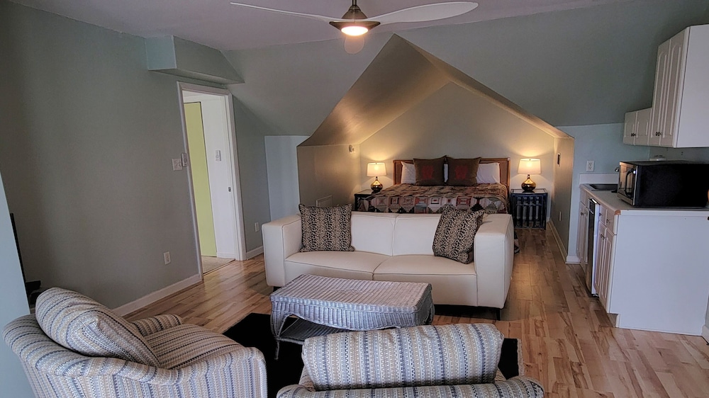 The Wheel House by Tybee Vacation Rentals