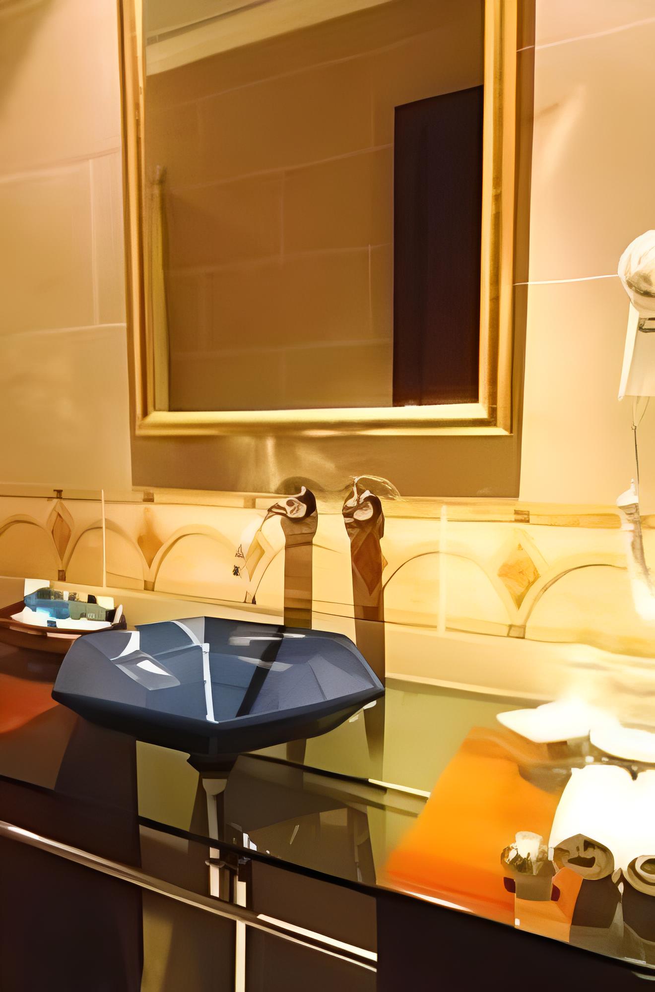 Jinrong International Hotel