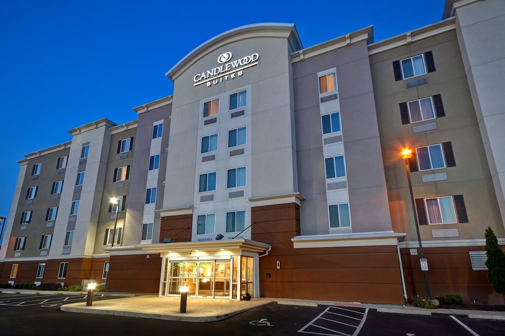 Candlewood Suites St. Clairsville by IHG