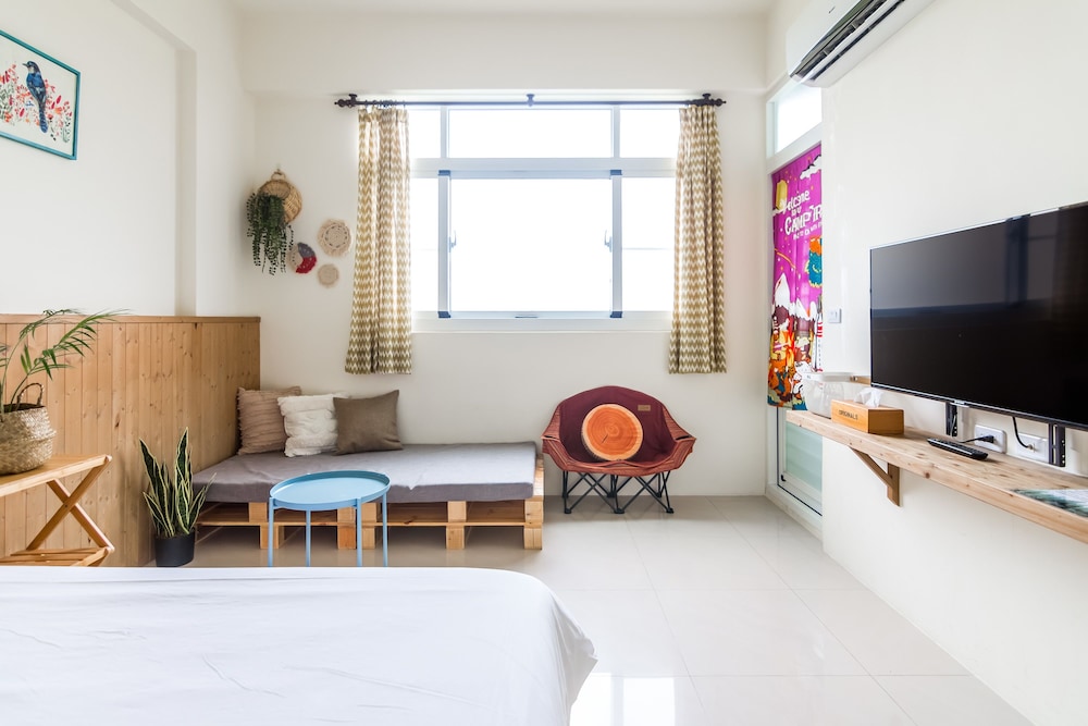 Cozy Green Guest House