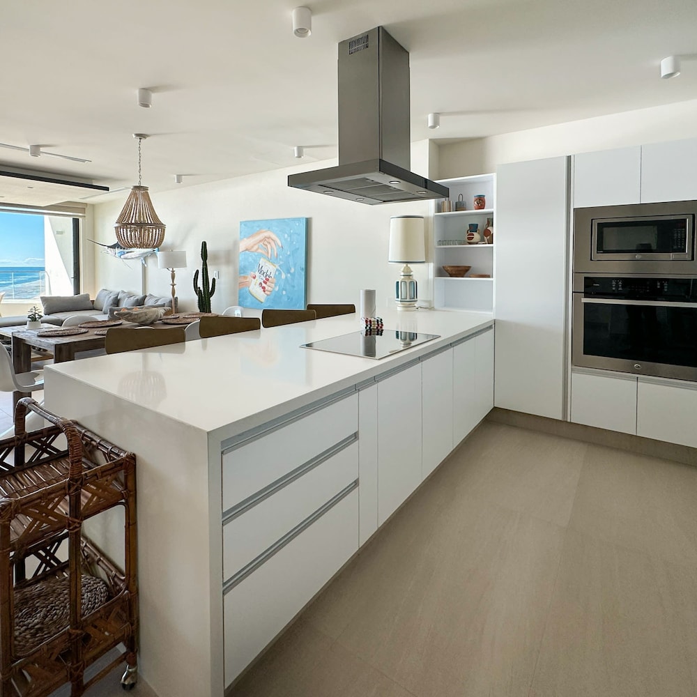 Has it all Beachfront Retreat With Stunning Views