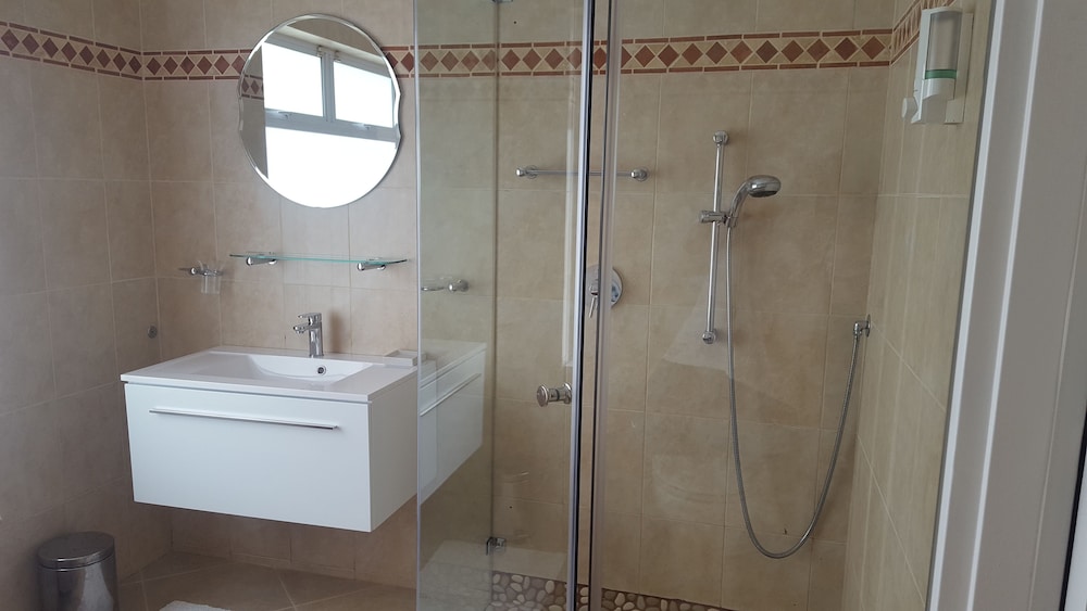 Constantia Cottages
