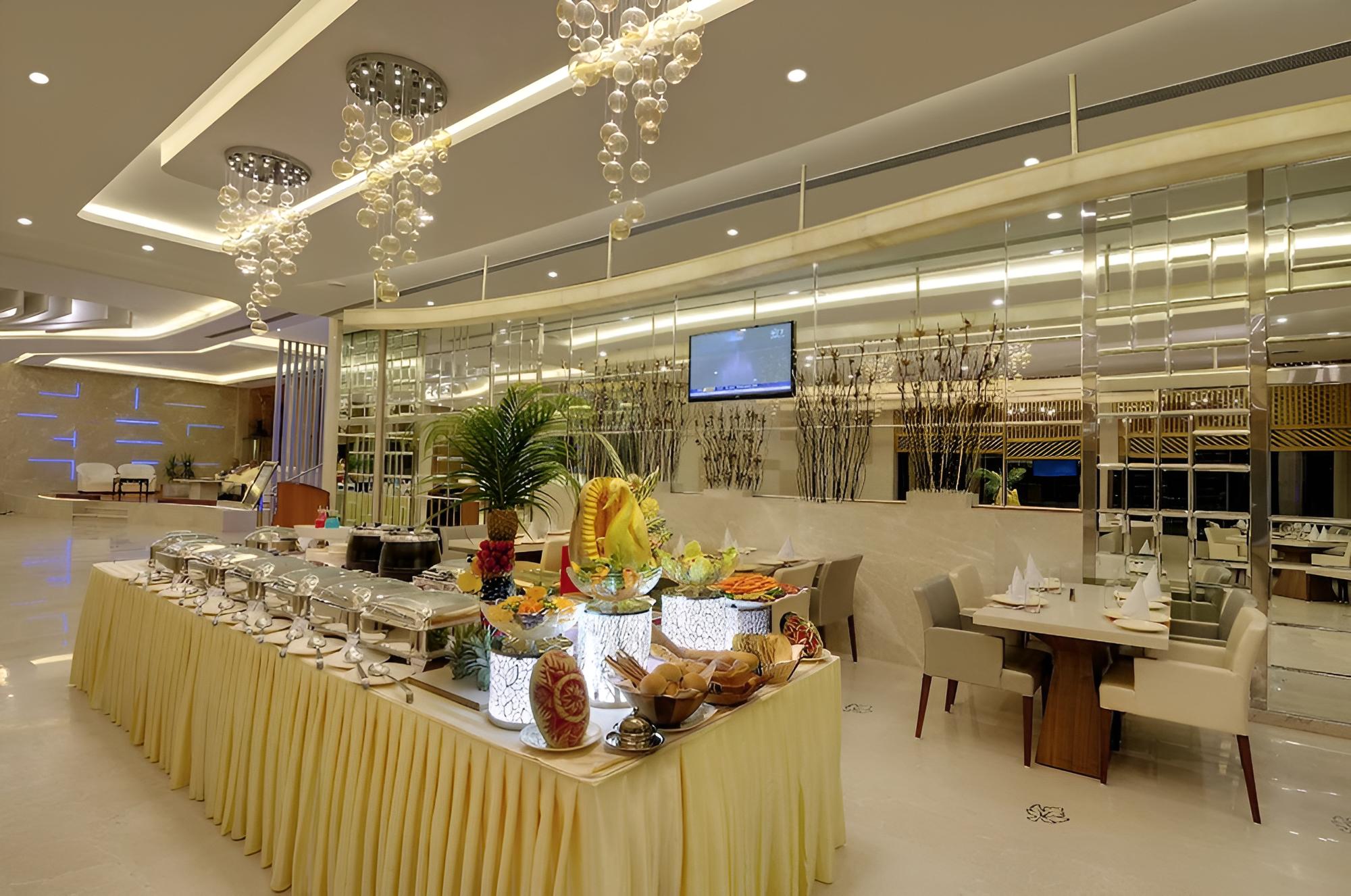 Hotel Babylon International