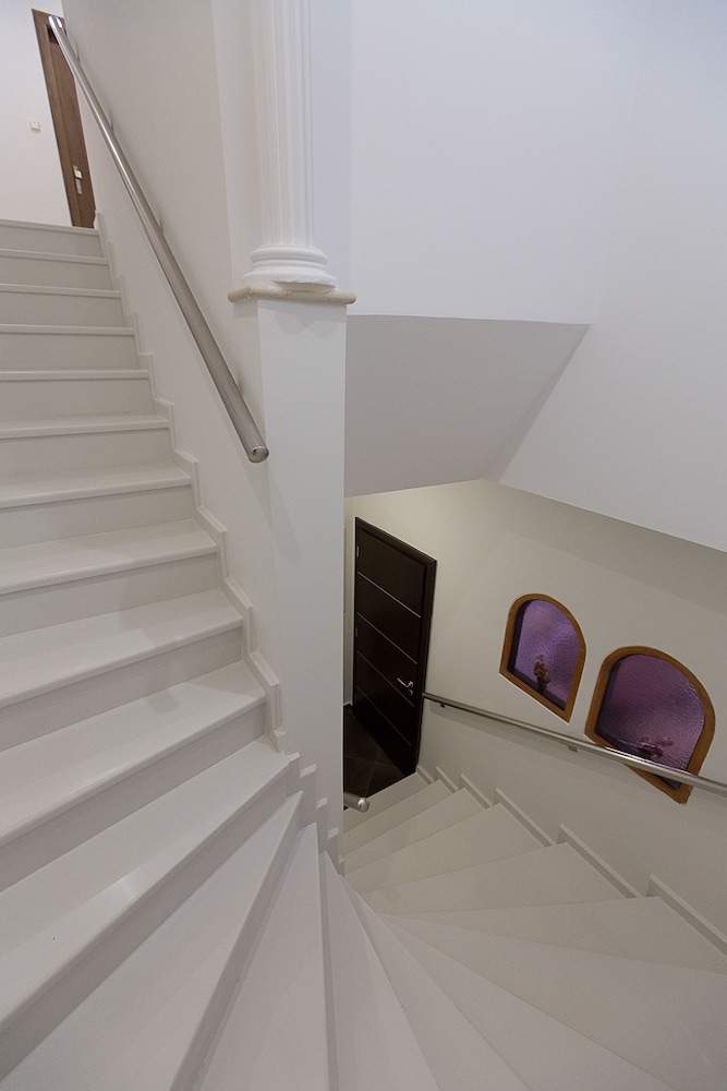 Flisvos Rooms