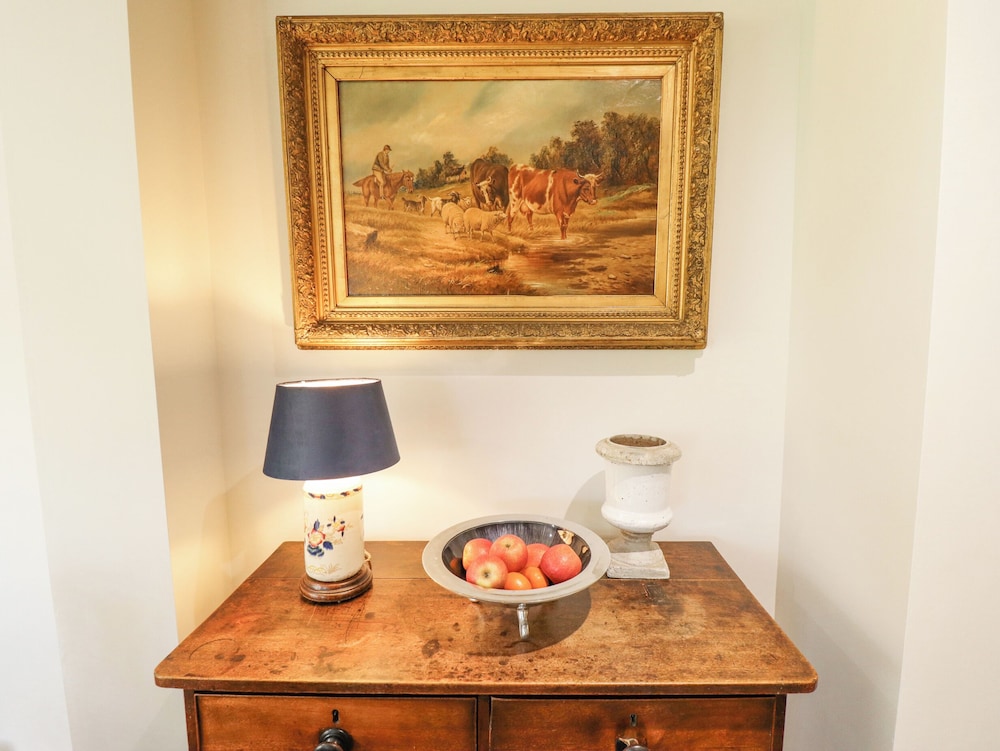 Moon Field Lodge