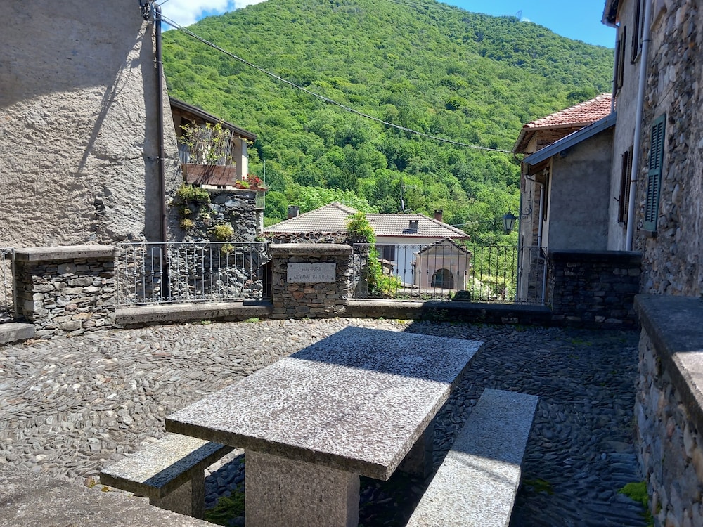 Photo 27