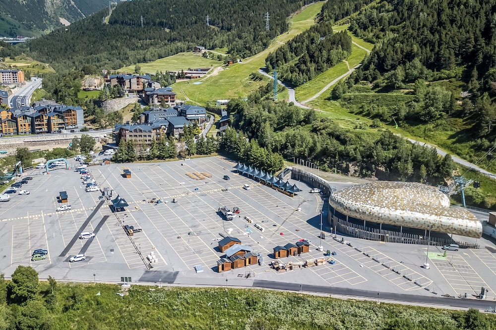 Andorra Ski-in Ski-out Tarter Studio