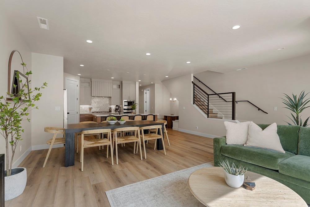 Starlight Sanctuary 4 Bedroom Townhouse