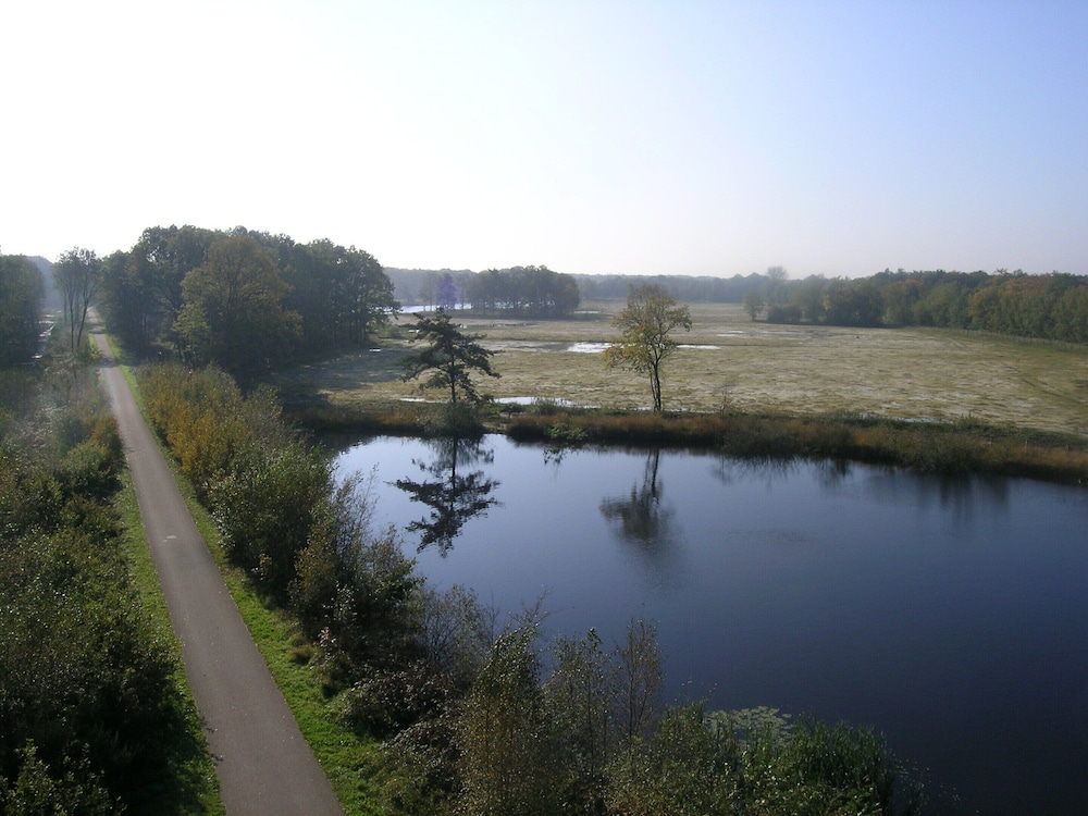 Photo 43