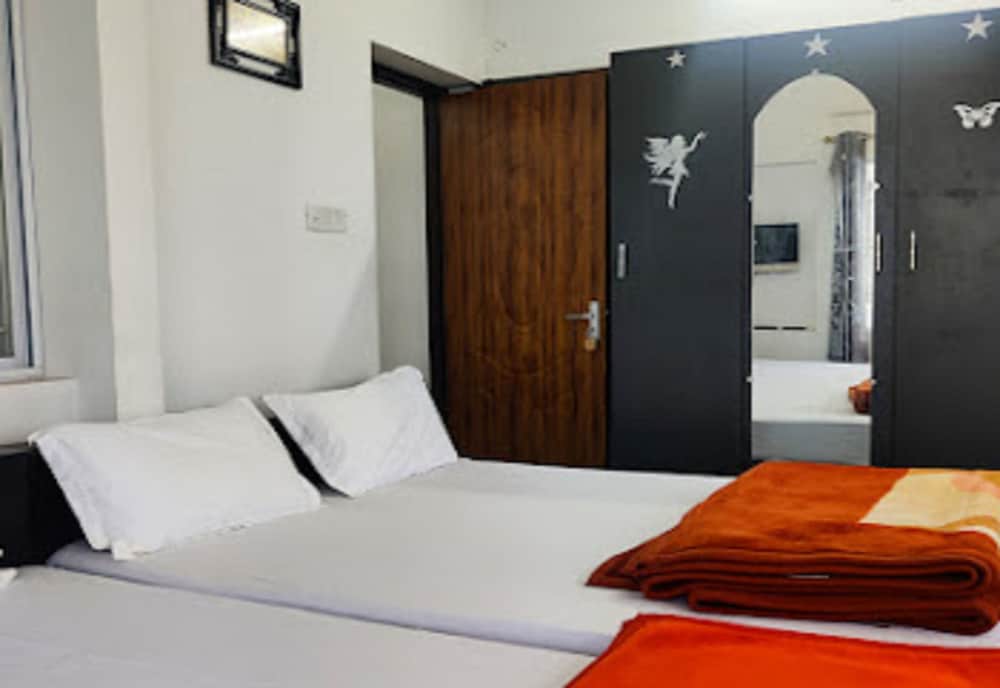 Guru Vela Homestay view 4