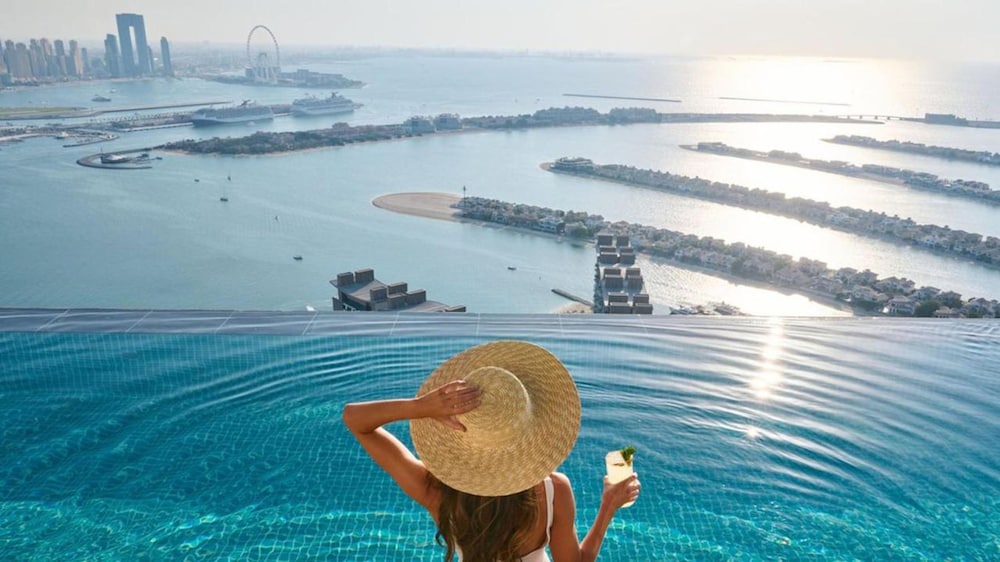 Palm Jumeirah - Palm Tower T1 4106