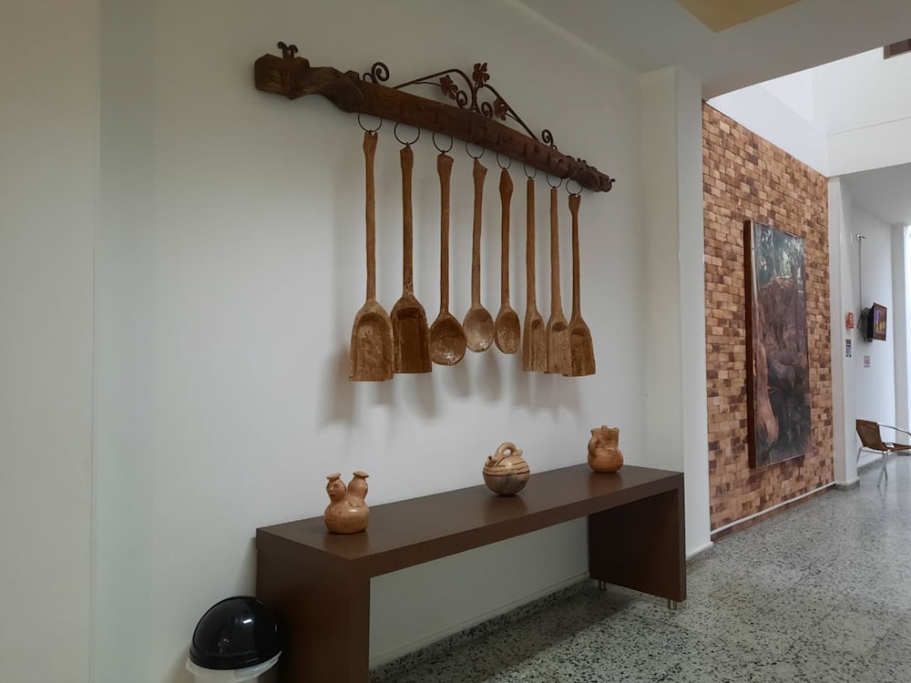 Hotel El Flor Amarillo - Property Image 11