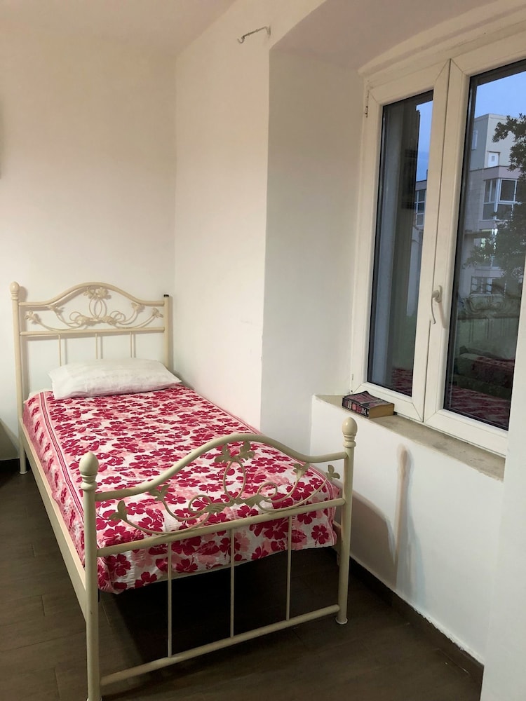Rooms Villa Garden - Hostel
