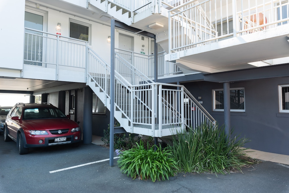 Paihia Vacations - Paihia Beach Apartment - Property Image 3