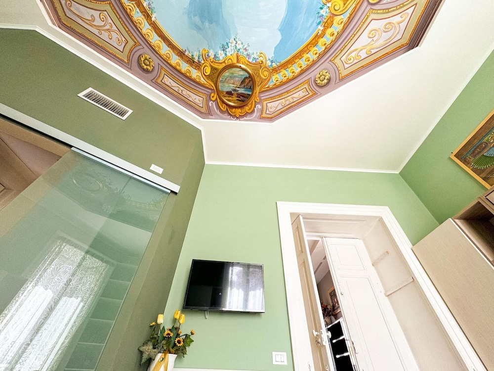 YourHome - Chiara's Apartment Sorrento 3