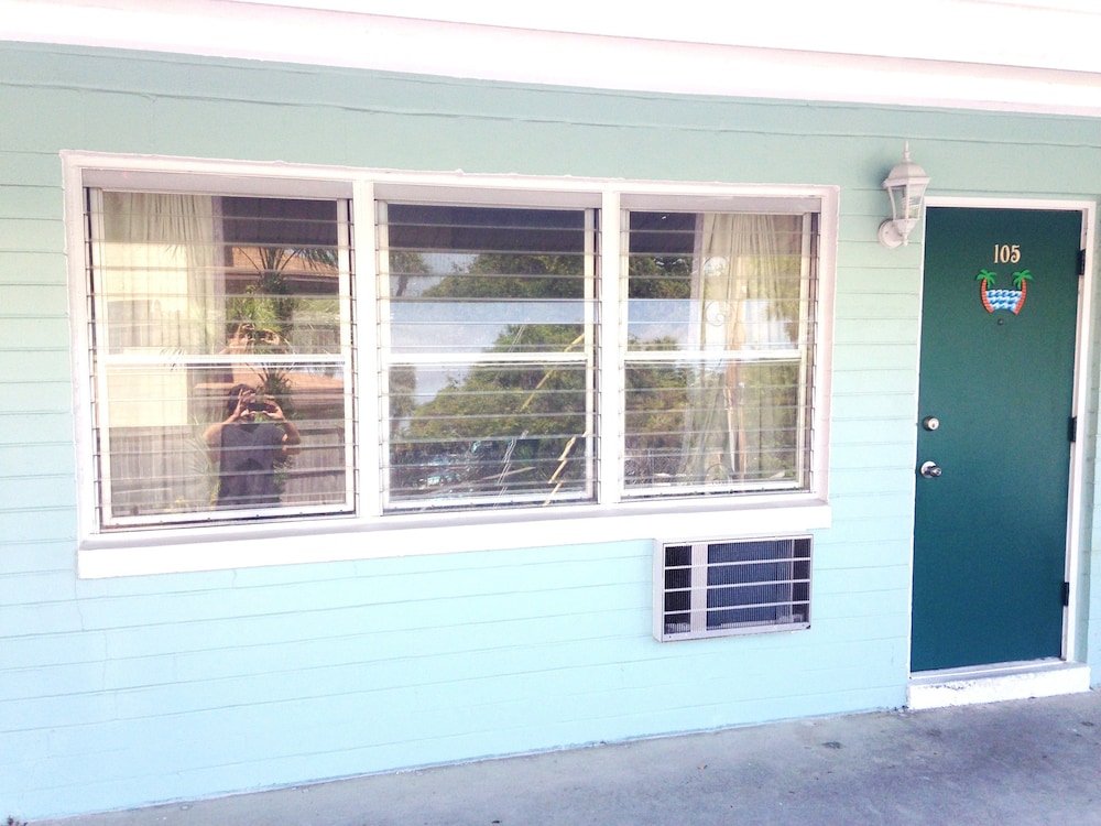 Hawaii Motel