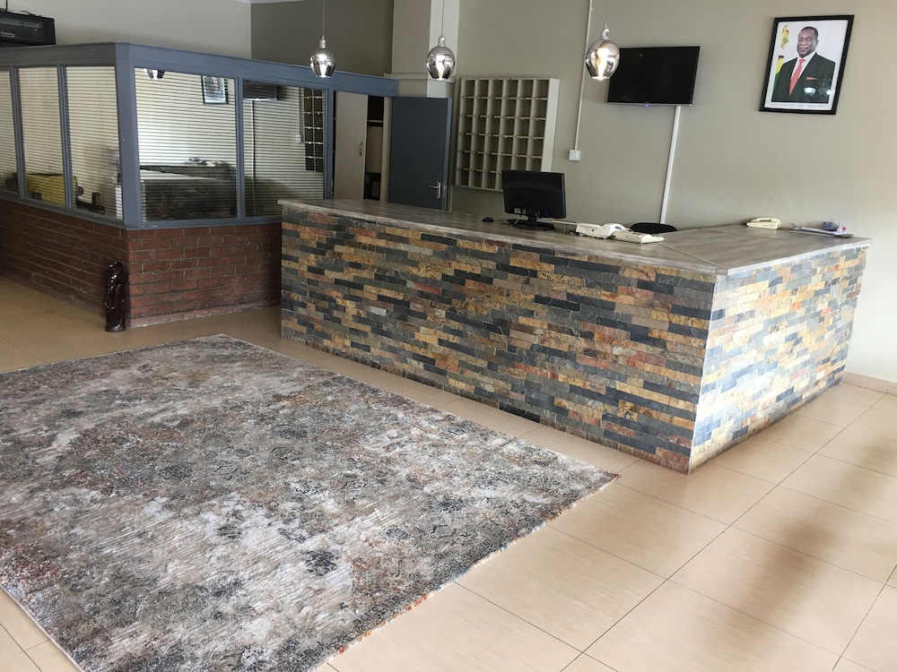 Zaks Place Hotel