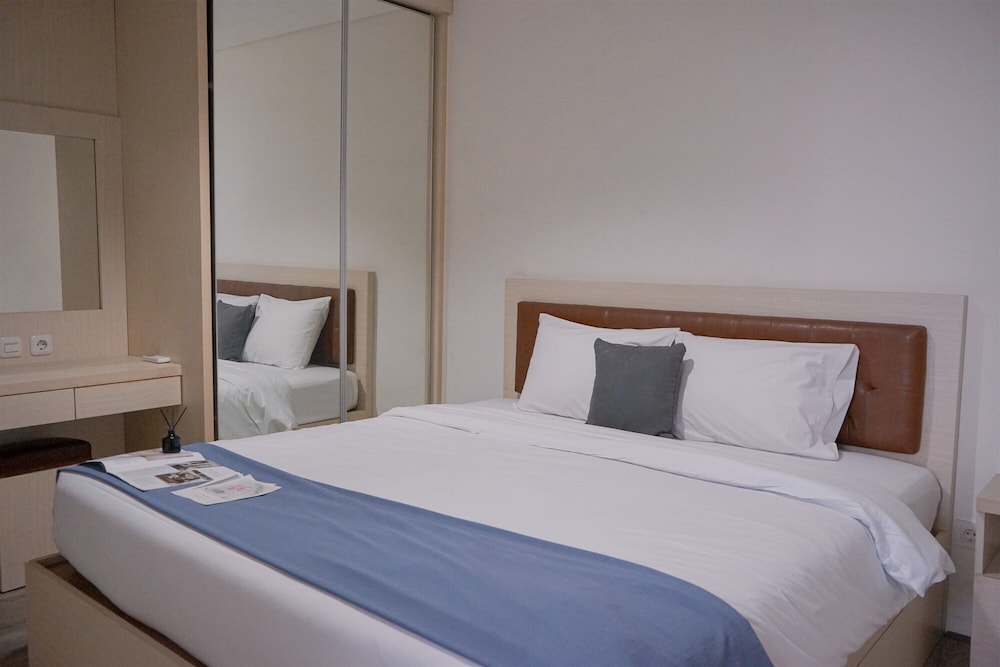Great Choice 2Br At Bintaro Icon Apartment