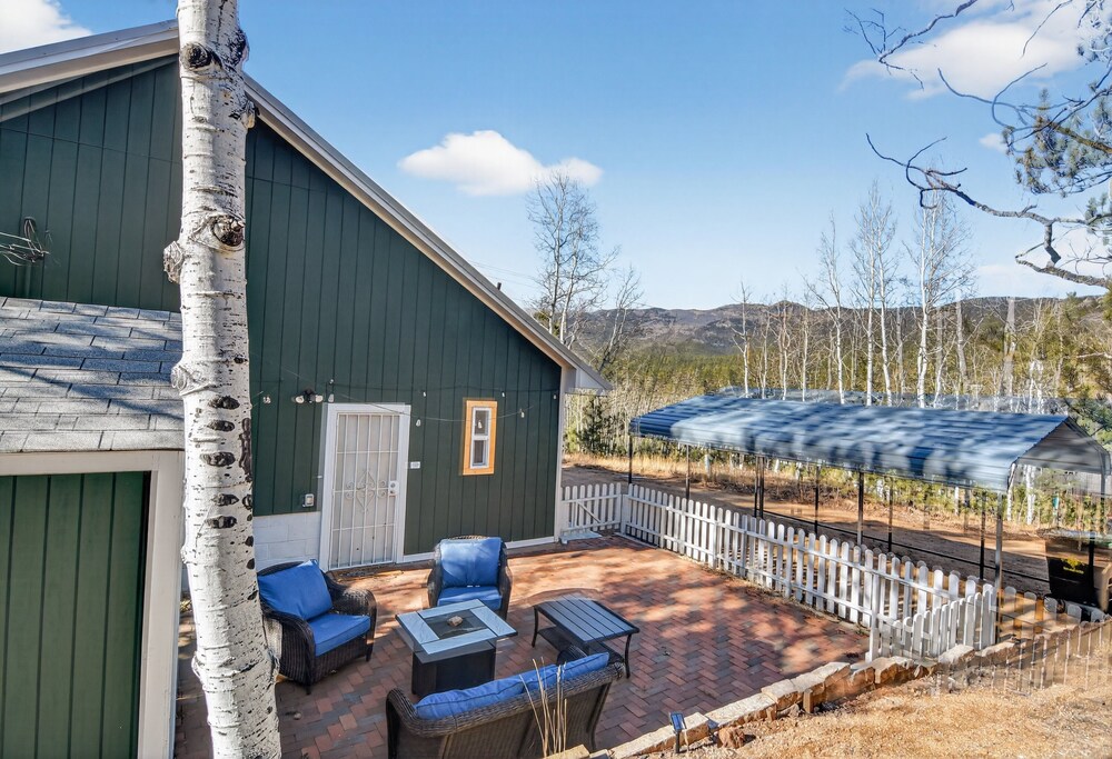 Mountain Escape Cabin With Hot Tub 1 Bedroom Cabin