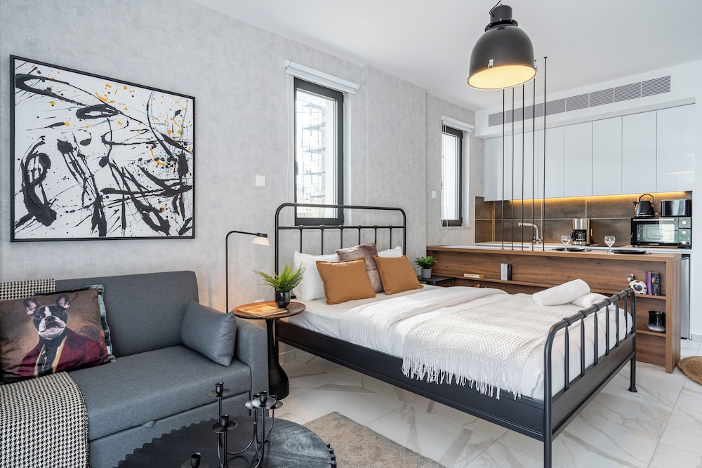 Dusk - Studio by Plus 49 in Mackenzie