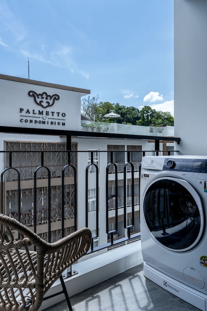 Palmetto Park Residence
