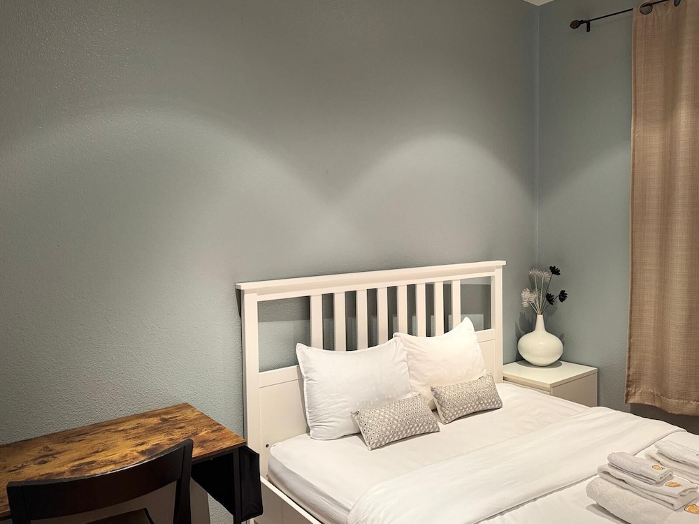 Large and Cozy Home 2BD 2BA Near SF