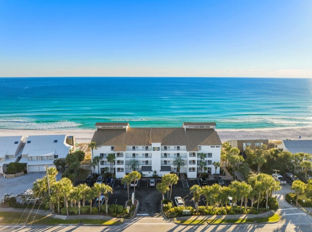 Cabana Club C408- Sugar Sand Shores