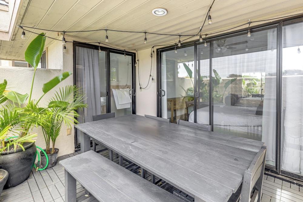 Resort Perks, Ocean Access: Solana Beach Townhome!