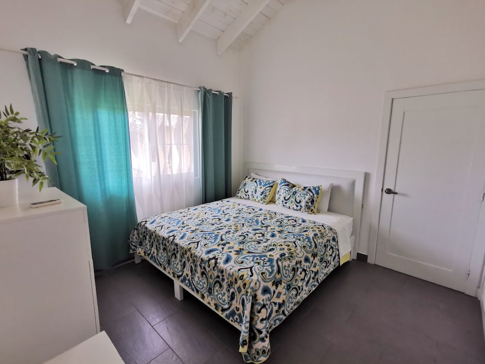 TROPICAL VILLAS playa LOS CORALES