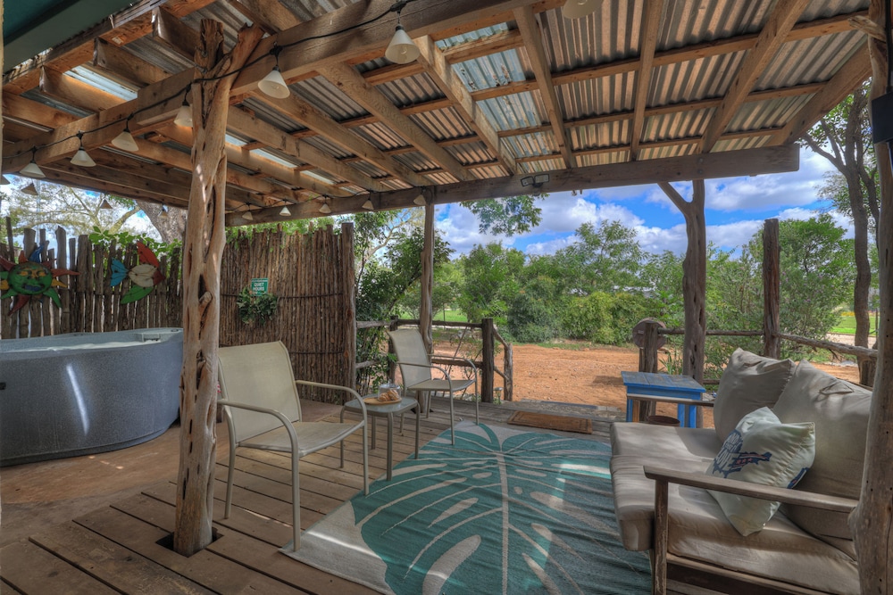 Sonora Casita Hot-tub Four Minutes to Marktplatz!