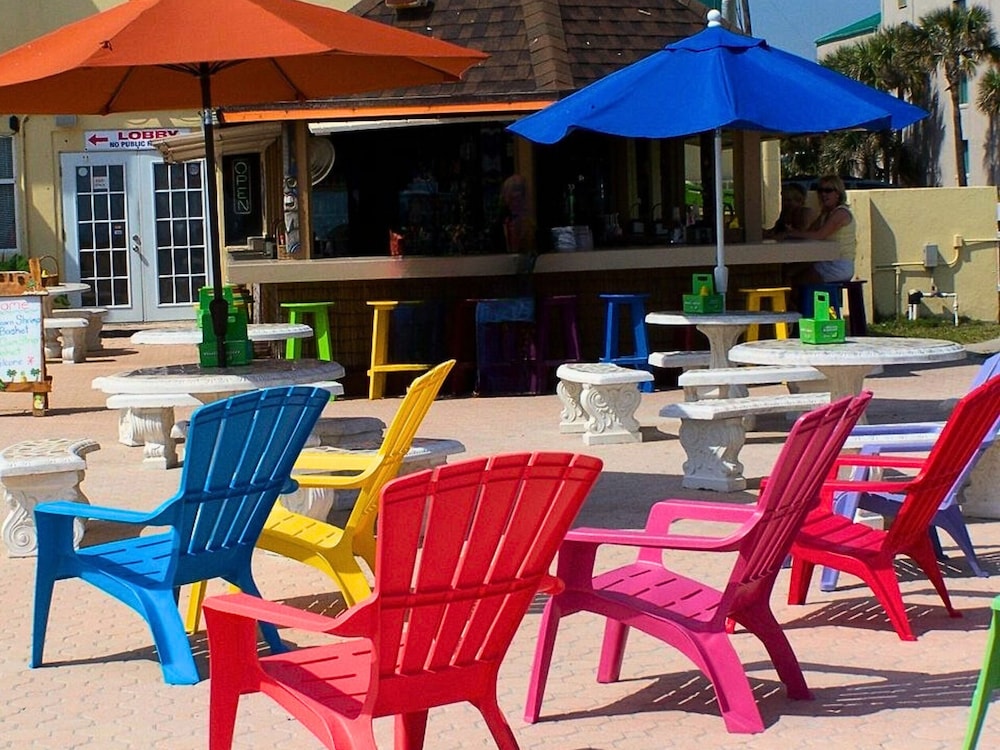 The Salty Fountain by Distinctive Beach Rentals