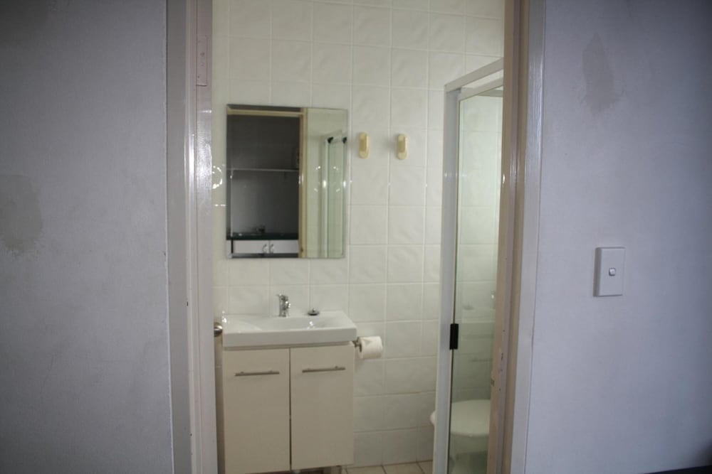 Linwood Lodge Motel