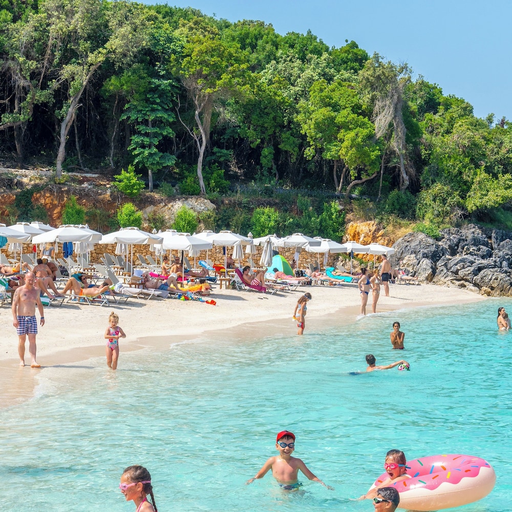 Arameras Beach Resort 41
