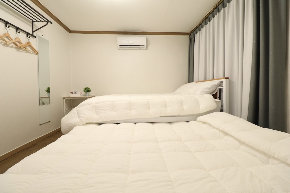 Liz's House - Hostel