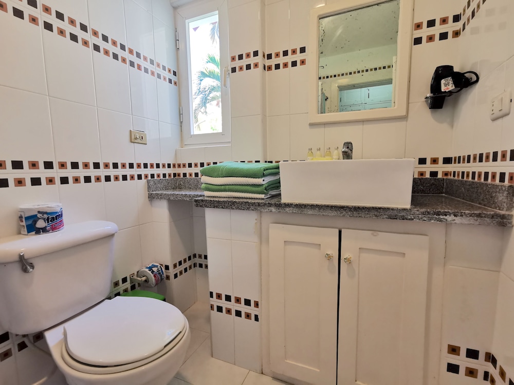 Los Corales Tropical Beach Resort & SPA