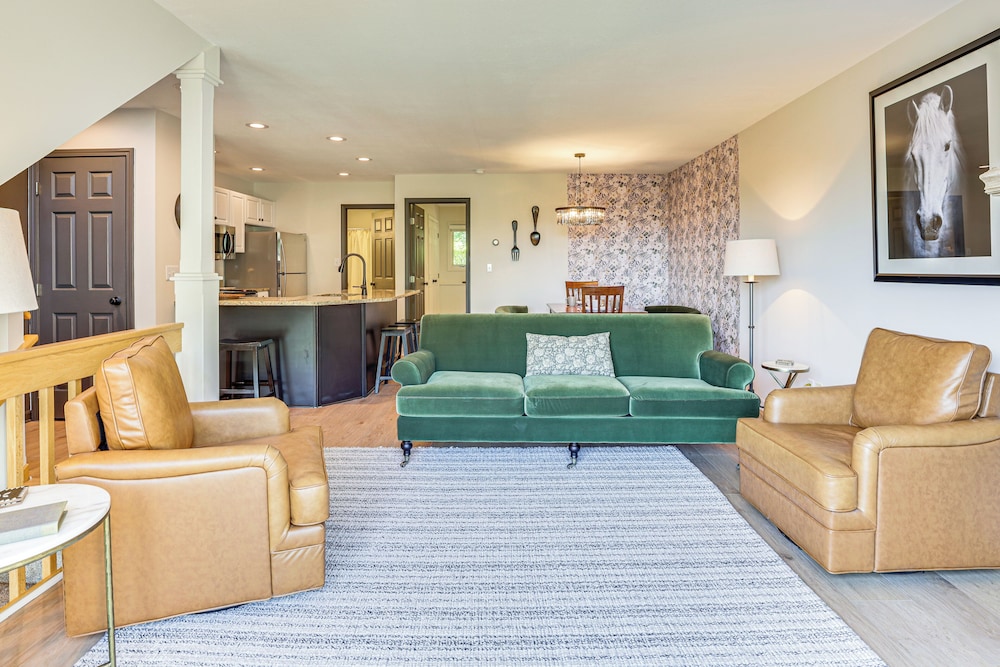 Views & Indoor Pool! The Galena Territory Gem