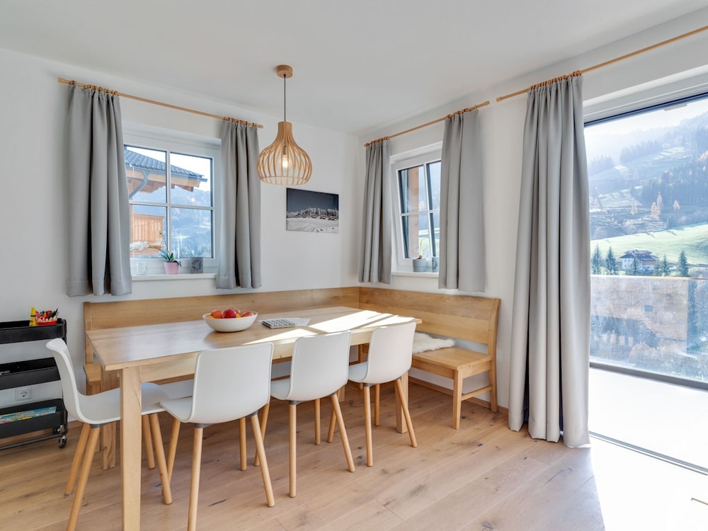Modern Chalet in Muhlbach am Hochkonig Near Ski Area