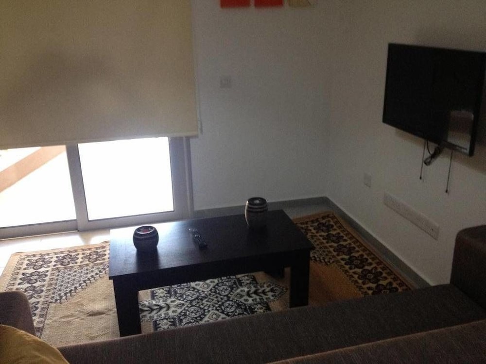 Niro Apartments