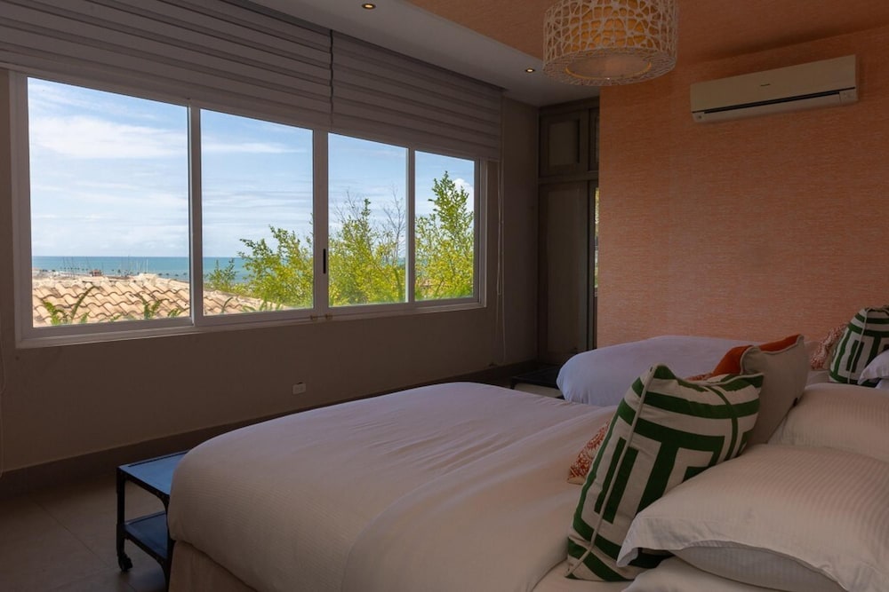 Villa Serenidad by Acomodo