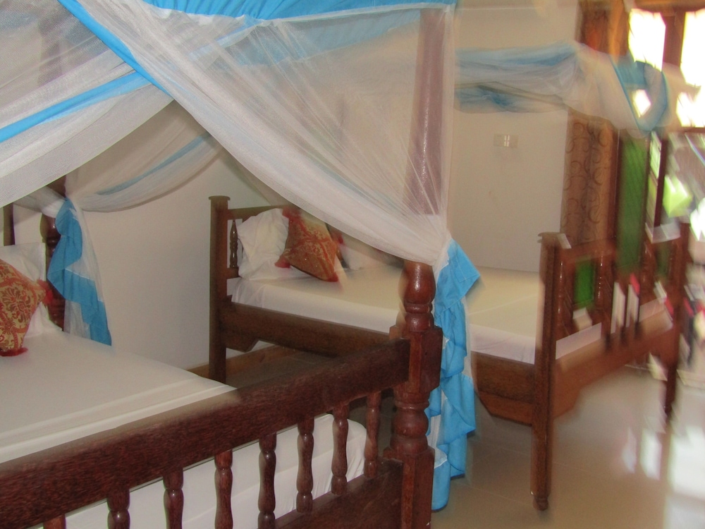 Kivulini Garden Lodge view 2