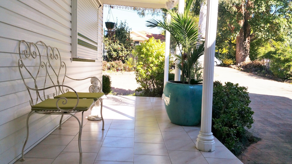 North Ryde Guest House