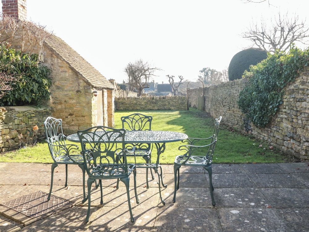 Cowfair Cottage