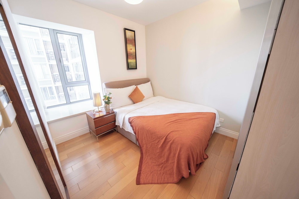 Tyms 2BR 1BA Apt Yongxin Century