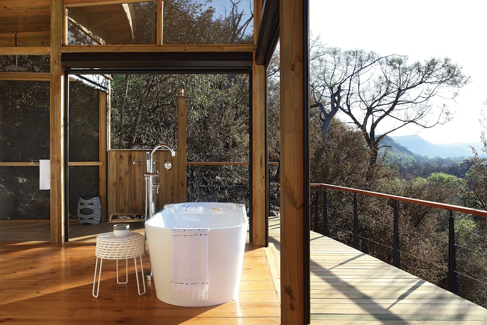 The Outpost & Pel's Post view 3