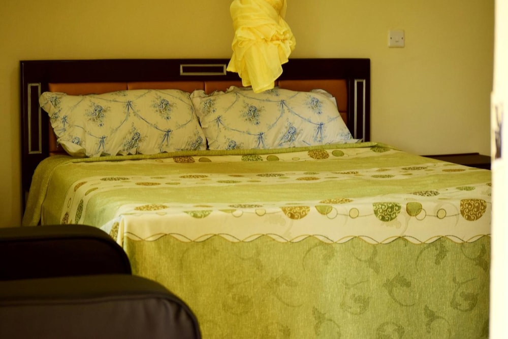 Malava Forest Lodge view 5