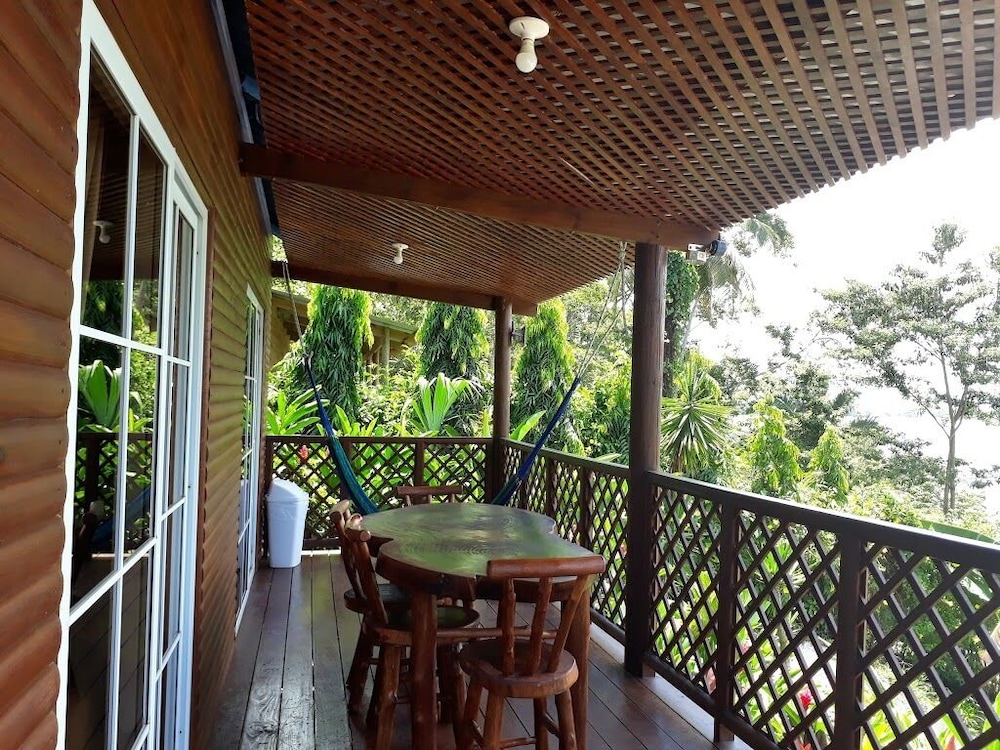 Hotel Vinas del Lago - Property Image 11