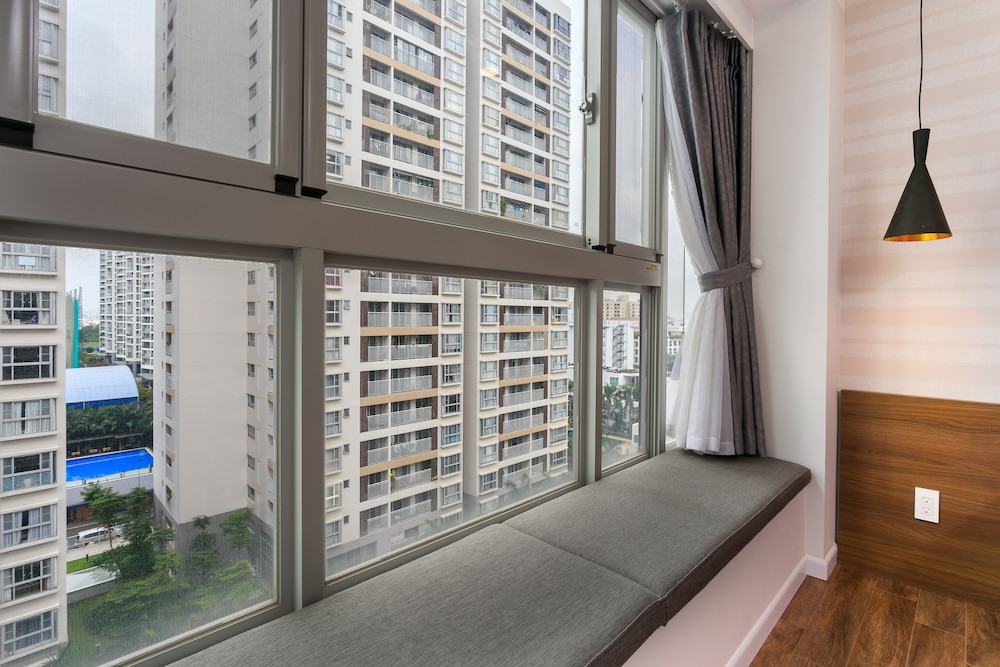 Jennifer Apartment Luxury 2BR SW Pool