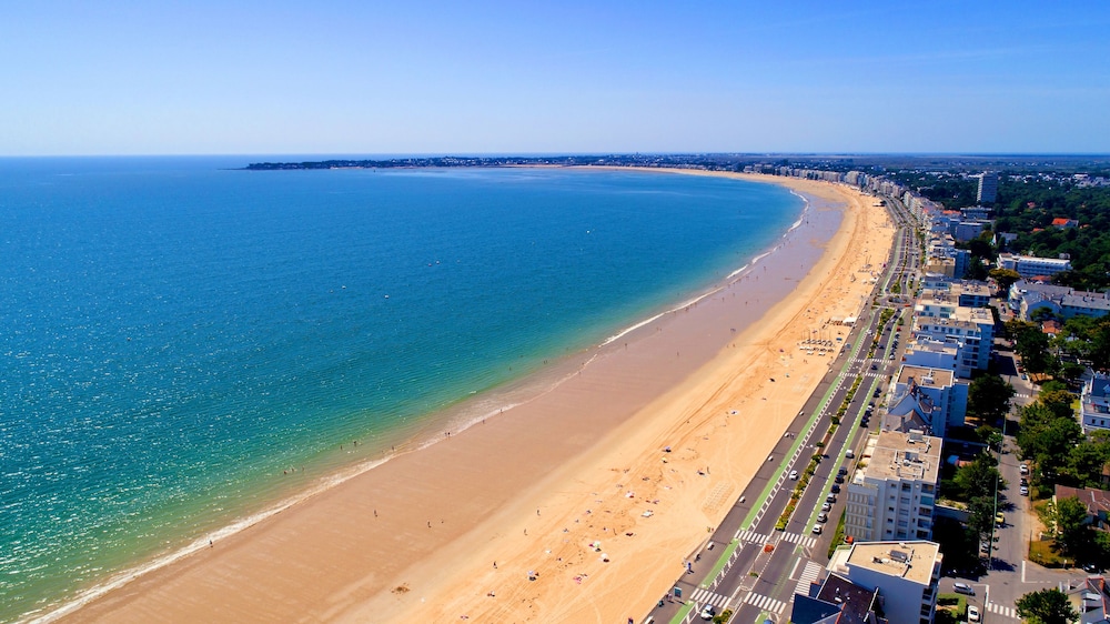 Pornichet Vacations - Azureva Pornichet - Baie de La Baule - Property Image 2