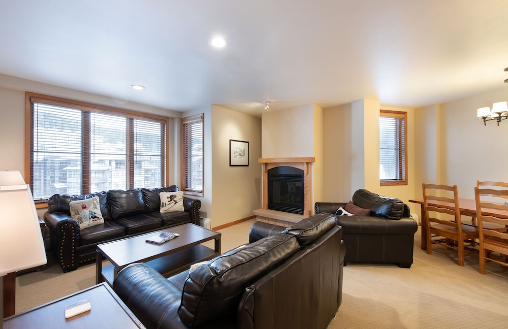 Winter Park CO - Zephyr Mountain & Fraser Crossing/Founders Pointe Condos
