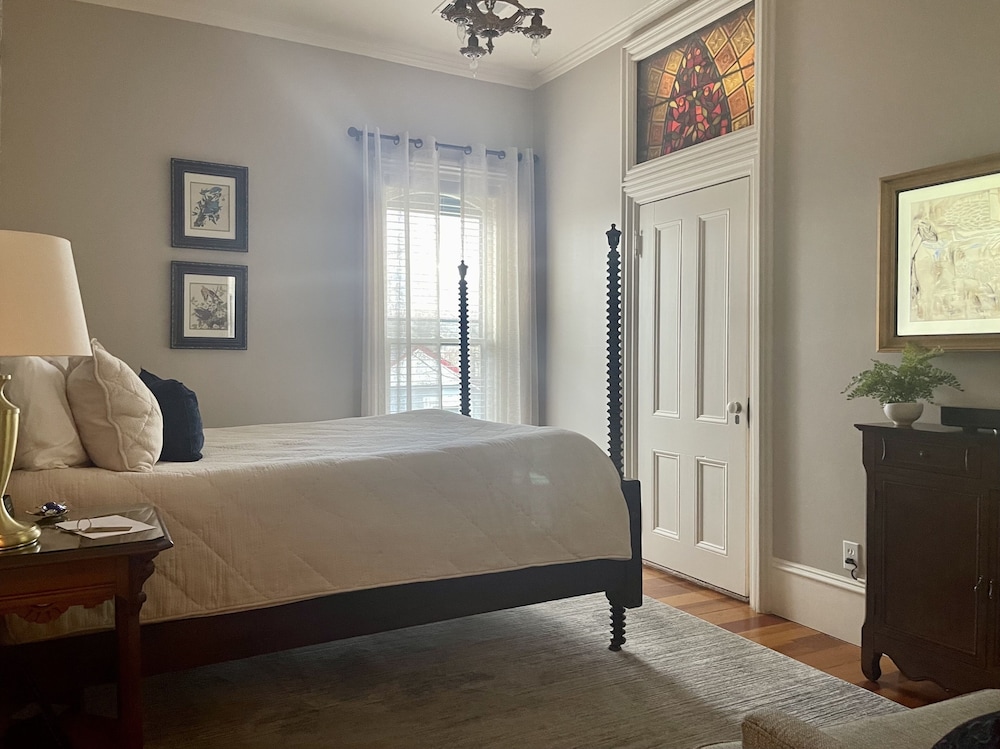 Ashland Vacations - McCall House Boutique Inn - Property Image 45